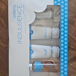 Jamberry Indulgence Hand Care set